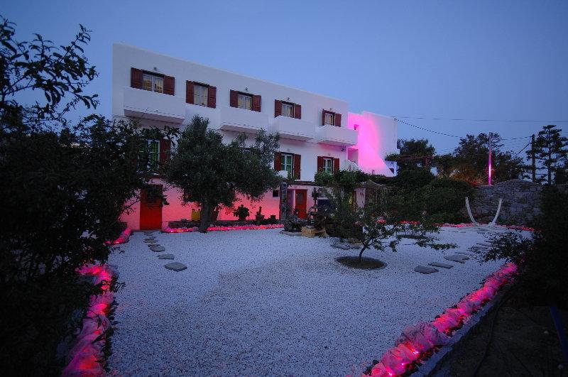 Psarou 2* Mykonos Town